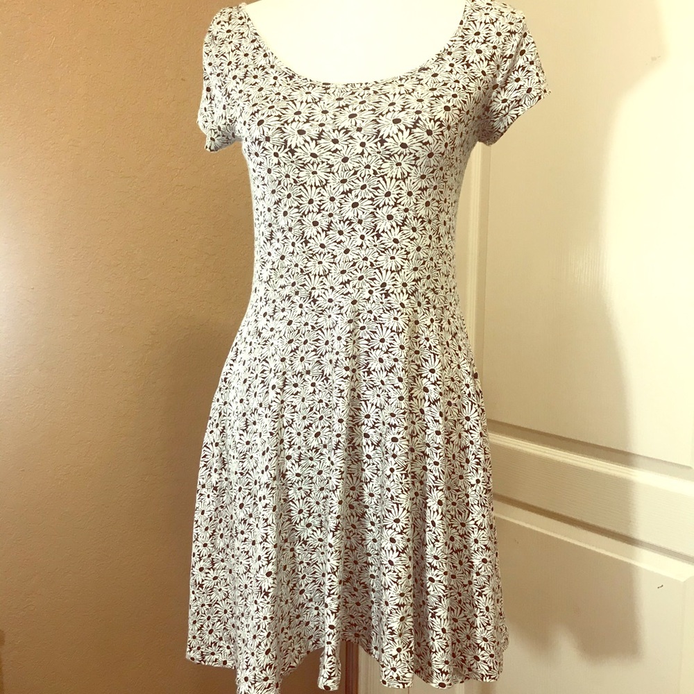 Flower Detail Summer Dress